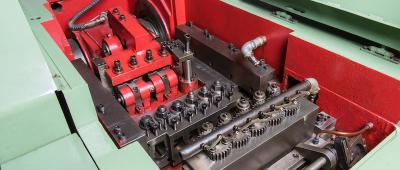 Co to jest maszyna do formowania na zimno?